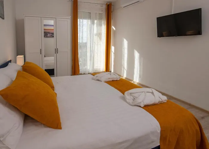 Апартаменты Adria Vista Mare - Modern With Sea View *